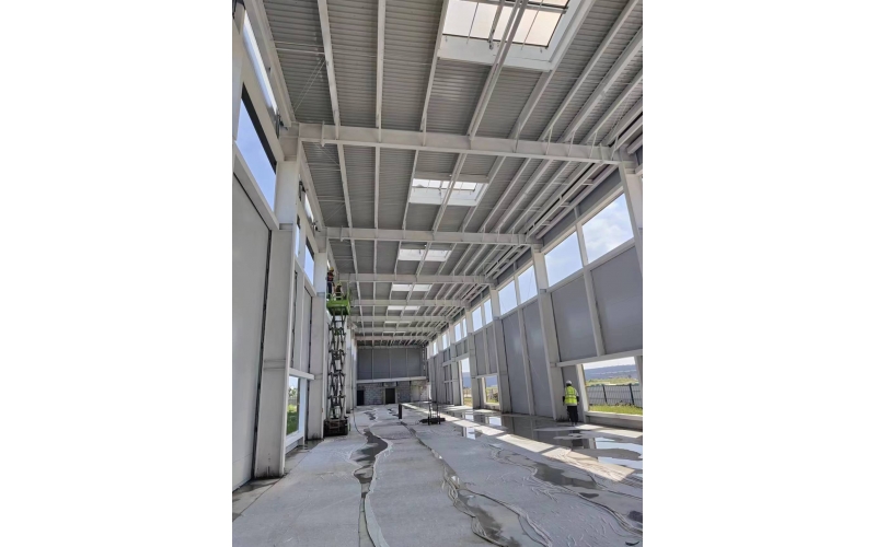 鋼結(jié)構(gòu)防火涂料施工前基材表面清理工作步驟